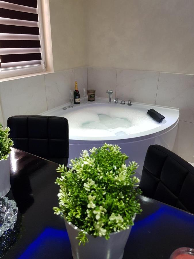 Apartmani Venera Belgrado Buitenkant foto